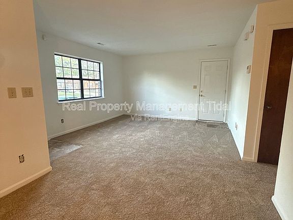 4th image of 6117 Brookwood Dr
