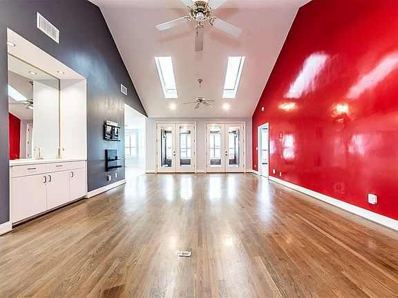 5th image of 2707 S Peach Hollow Cir