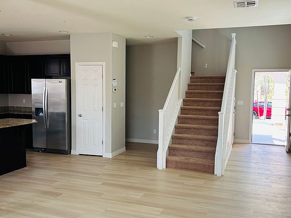 3rd image of 7463 Cobbhan Dr