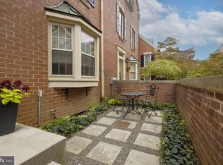 8708 Prospect Ave APT D14, Philadelphia, PA 19118