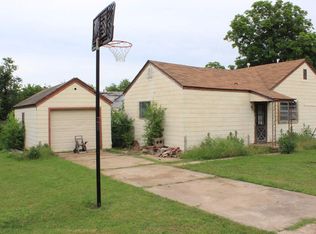 715 SW Roosevelt Ave, Lawton, OK 73501