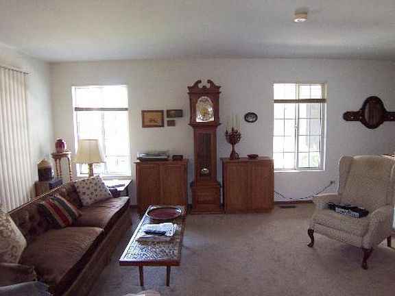 2nd image of 414 Village Creek Dr