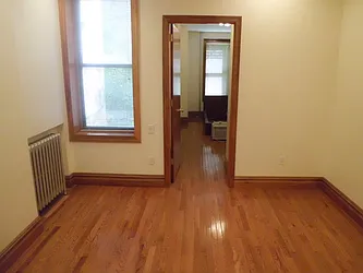 Rented by Maximus Realty Group