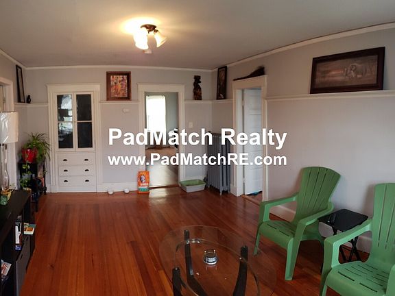 2nd image of 15 Hoyle St