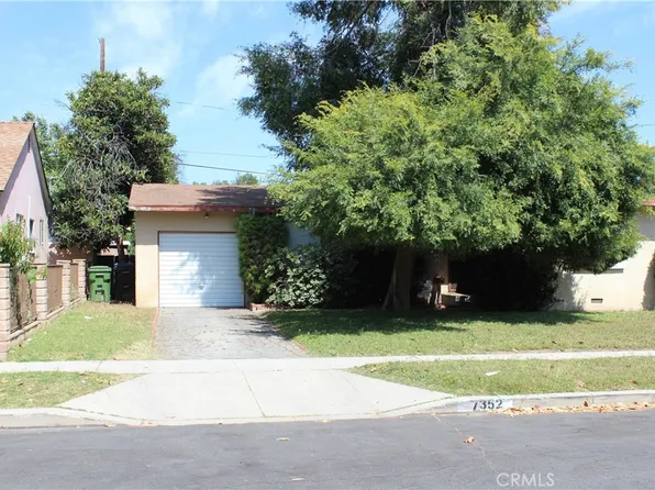 7352 Amestoy Ave, Van Nuys, CA 91406