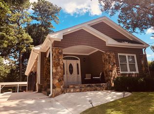 292 Lindbergh Dr NE, Atlanta, GA