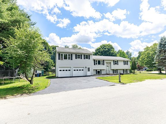 2nd image of 14 Alder Creek Drive
