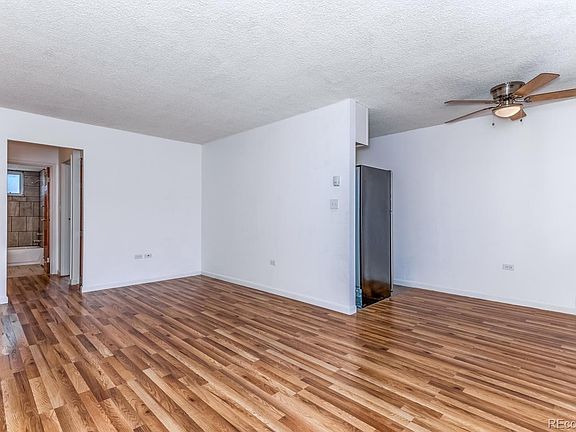 4th image of 1045 N Pennsylvania St APT 403