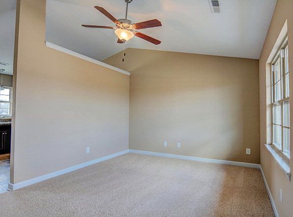 5th image of 601 Duncan S Drive