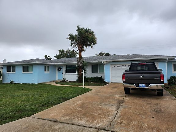 3rd image of 190 Ellicott Dr