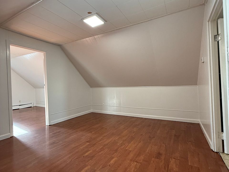1st image of 217 Erie St #3