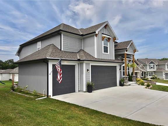 5th image of 2152 Hay Market Ct