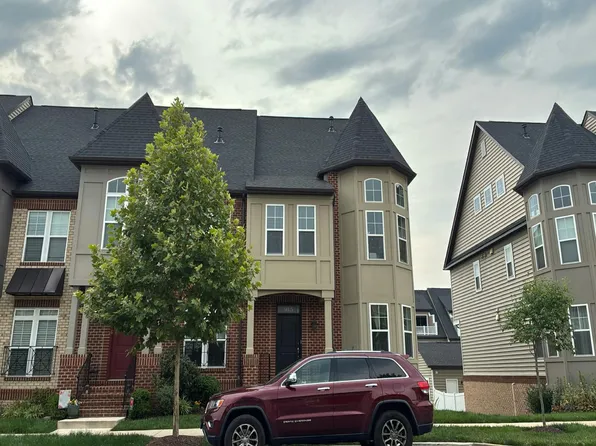 915 Holden Rd, Frederick, MD 21701