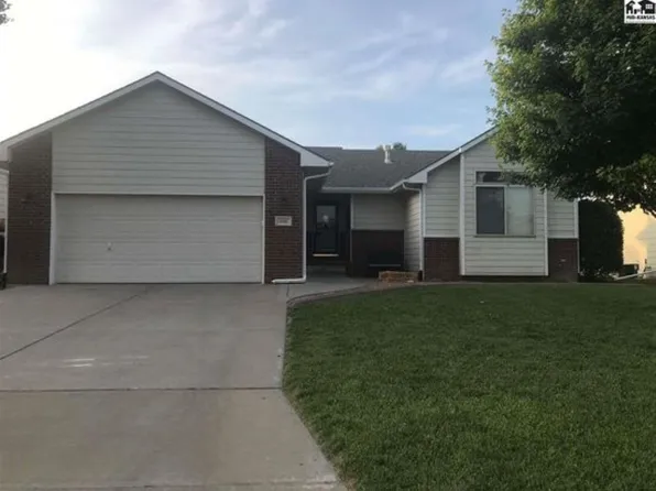 610 Allison Dr, Cheney, KS 67025