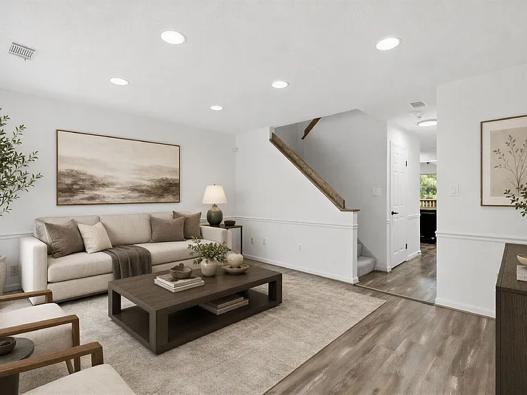 18106 Windsor Hill Dr — Photo 3