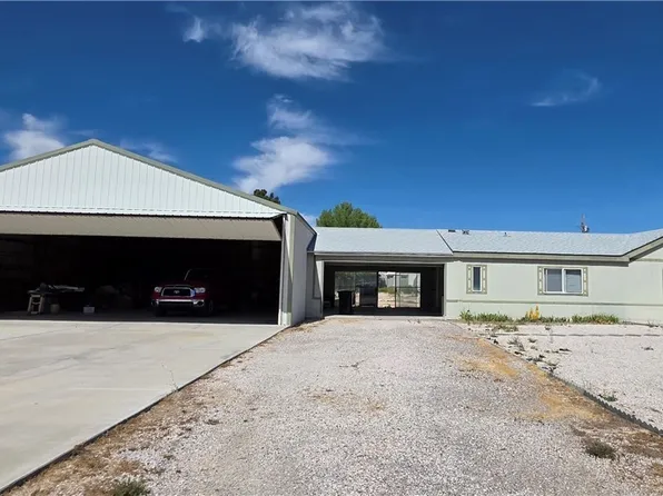 808 Skyhawk Ave, Sandy Valley, NV 89019