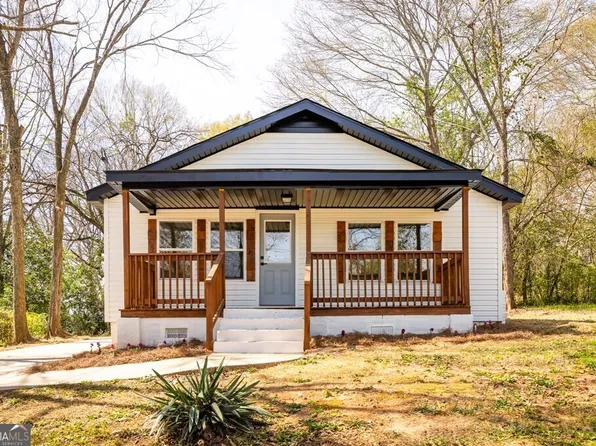 108 Dover St, Opelika, AL 36801