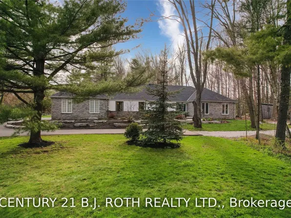 3274 Liah Ln, Innisfil, ON L9S 2B4