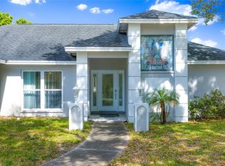 8643 Centre Ct, Seminole, FL 33777
