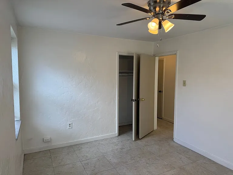 5506 Fifth Avenue — Photo 152