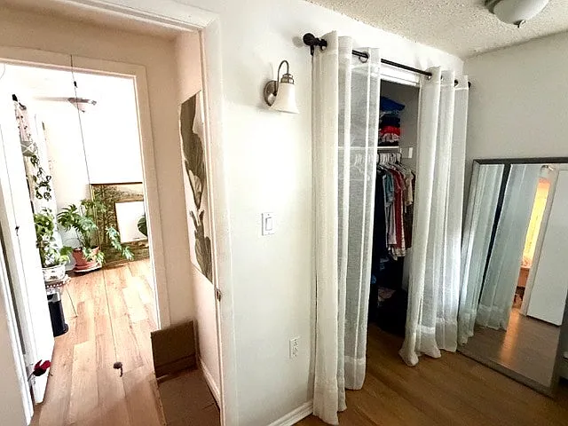 1008 N Corona St — Photo 5