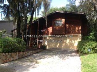 14910 Lake Forest Dr, Lutz, FL 33559