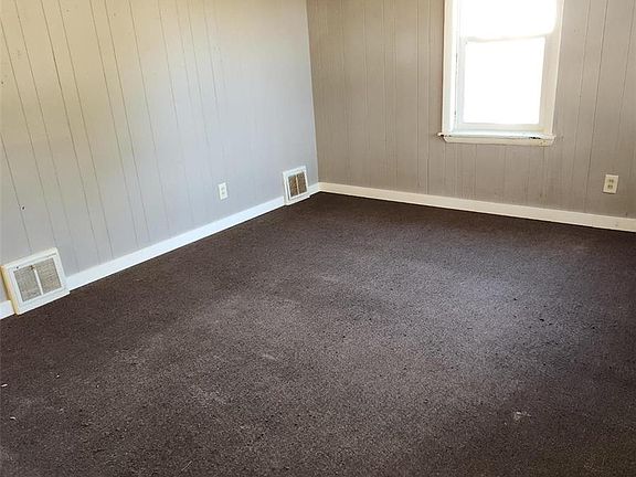 5th image of 10301 Page Ave