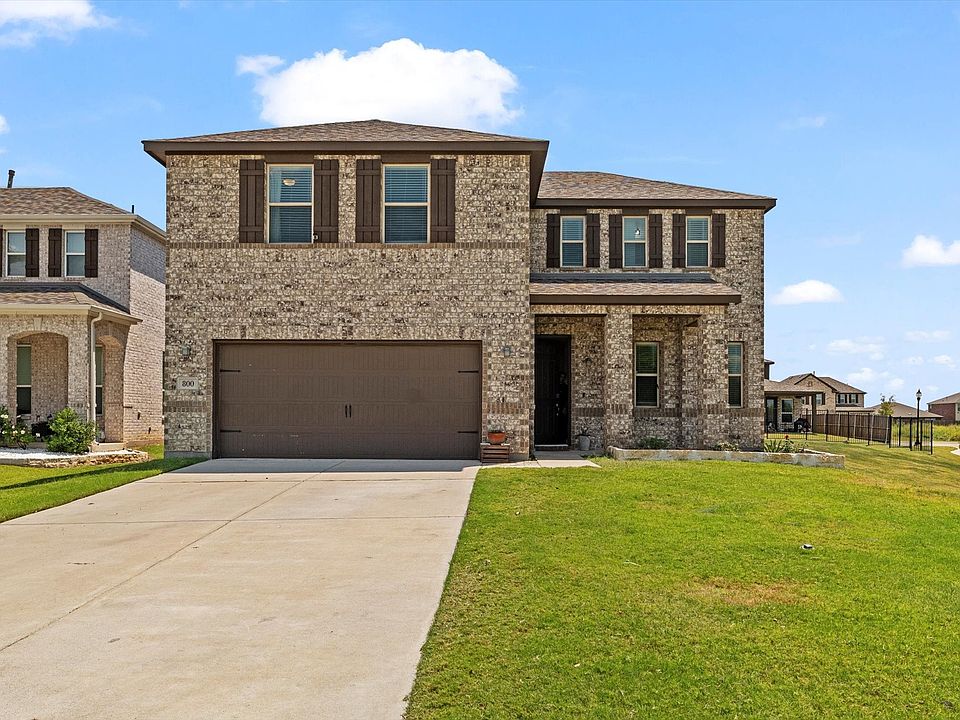 1st image of 800 Brock Dr