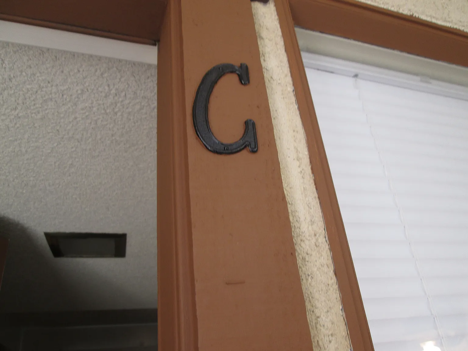 2 bed, 1.5 bath, $1,300 — Photo 4