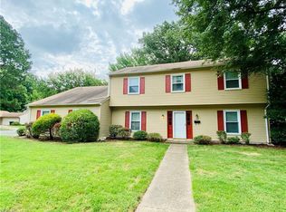 102 Bear Creek Xing, Hampton, VA 23669