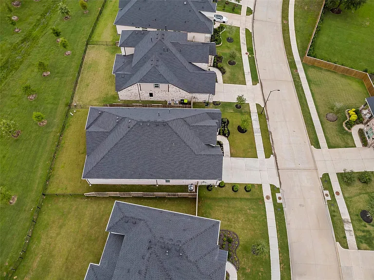 7327 Sunny Oak Ln — Photo 35
