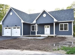 8 Tarry Town Ln #8, East Lyme, CT 06357