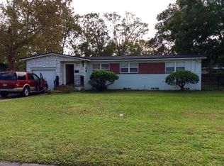 6724 Laralou Ct, Jacksonville, FL 32216