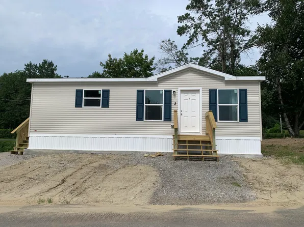 962 Main Street #2, Monmouth, ME 04259