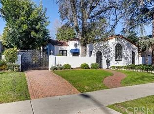 10447 Whipple St, North Hollywood, CA 91602