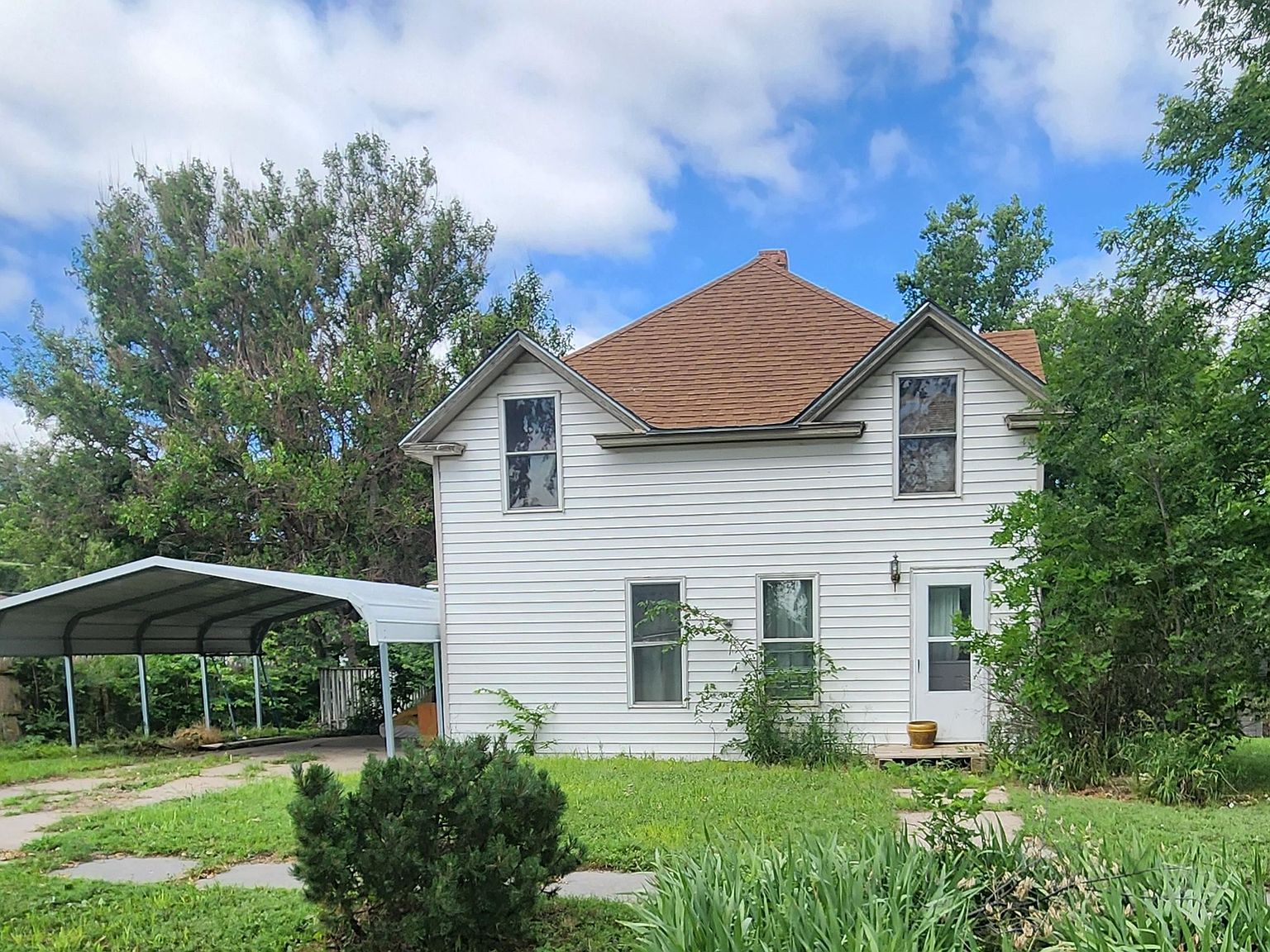 118 S Ctr, NE 69045 MLS 33863 Zillow