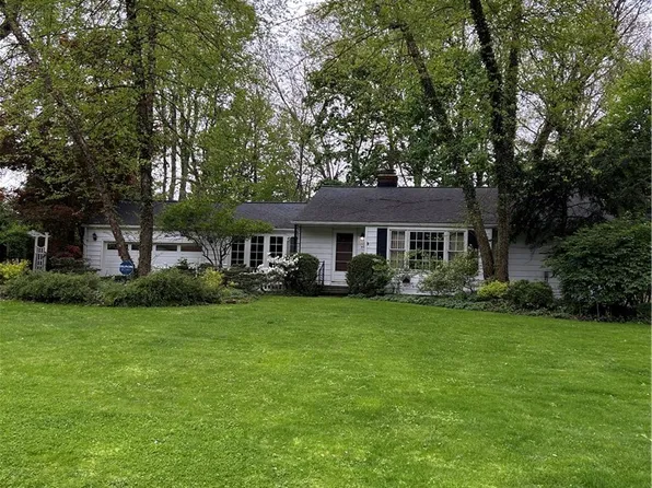 50 Butternut Ln, Northfield, OH 44067