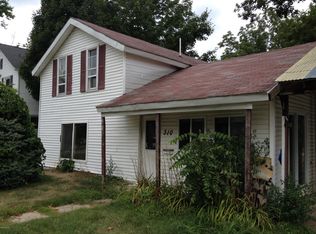 310 W Superior St, Wayland, MI 49348