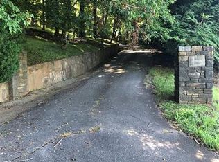 1235 Scriven Rd, Tryon, NC 28782