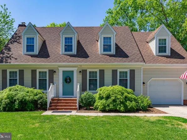 94 Cleremont Dr, Fredericksburg, VA 22405