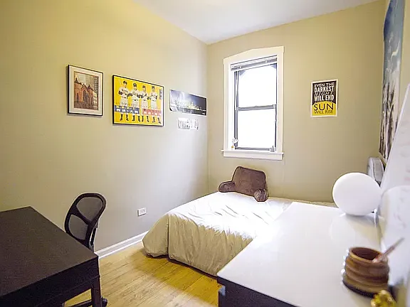 1513 W Addison St #2 — Photo 10