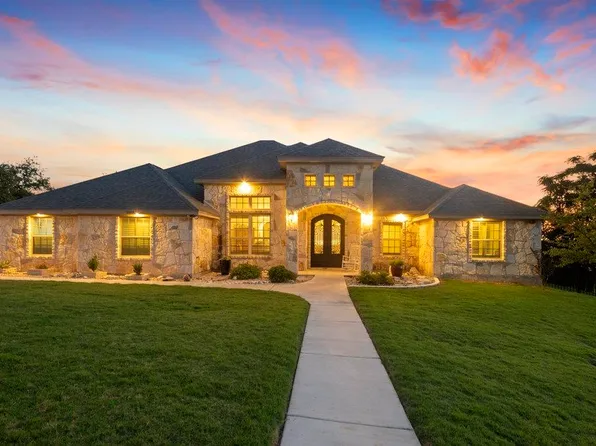 203 Dawna Len, Burnet, TX 78611