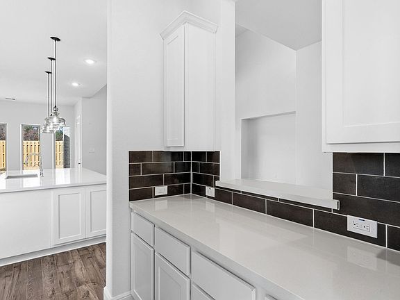 6th image of this home