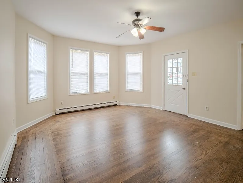 3 bed, 2.0 bath, $2,950 — Photo 1