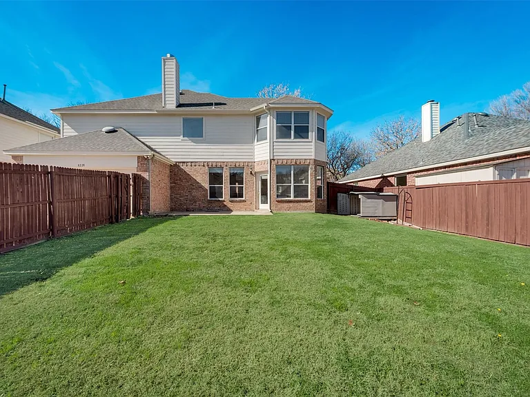8220 Bridespring Dr — Photo 15