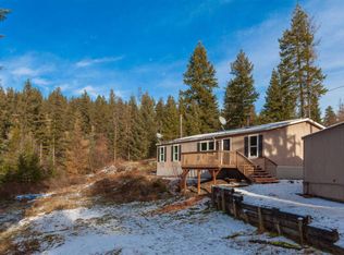 31712 N Chipmonk Rd, Chattaroy, WA 99003