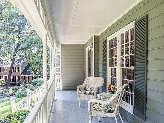 3rd image of 1218 Woodcliff Ct