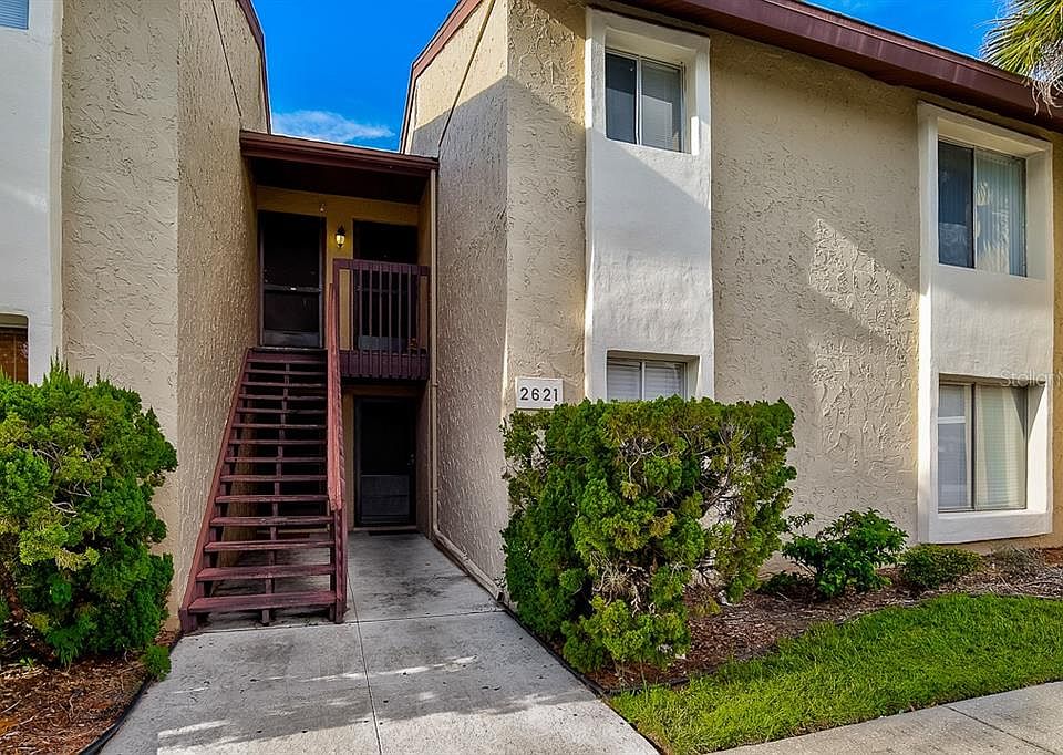 1st image of 2621 Pine Lake Ter Unit B