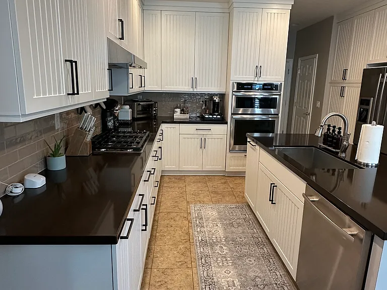 1075 Gamay Dr — Photo 11