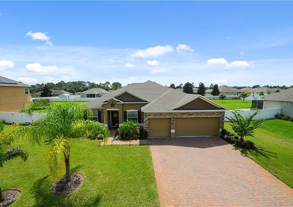1st image of 118 Los Arbor Dr